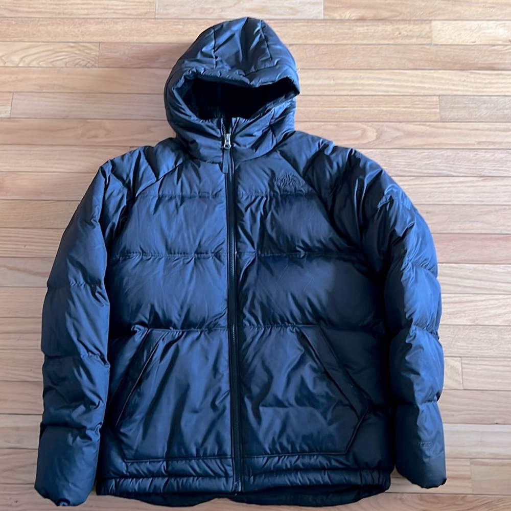Boys North Face Black size 16